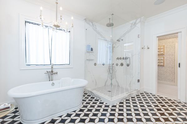 6470 Long Island-337