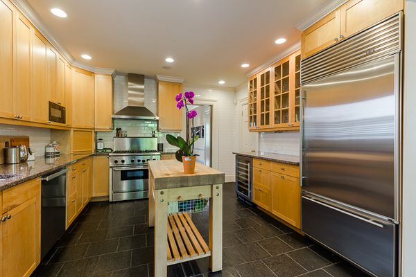 88 Polo Dr-53-Web Res