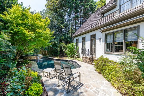 2745 Normandy Dr-102