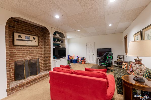 920 hawick drive-161-Web Res