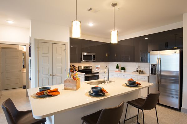 Veranda At Avalon Sales Center-148-Web Res