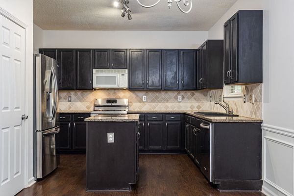 1614 concord meadows-90