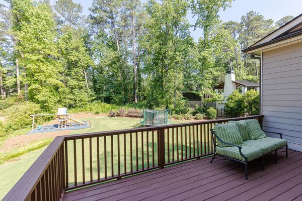 6470 Long Island-211