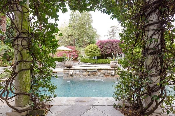 88 Polo Dr-85-Web Res