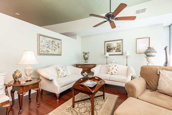 3300 Windy Ridge_908-90