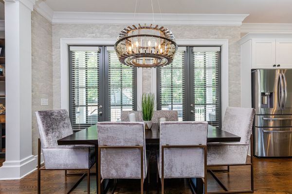 1843 Rock Springs Ln-31