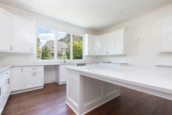 4685 Powers Ferry Rd 22-43-Web Res