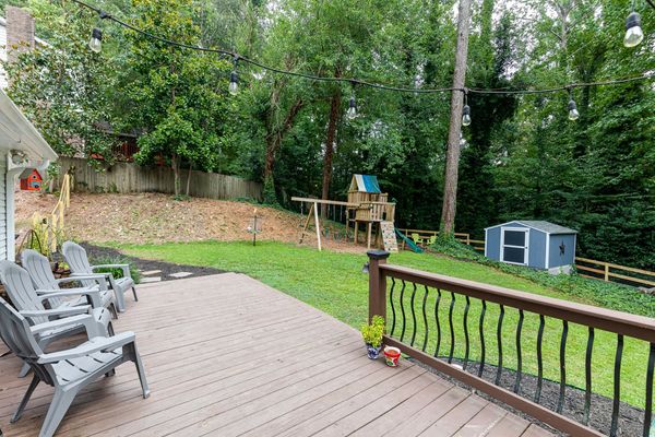 1310 N Point Way-127