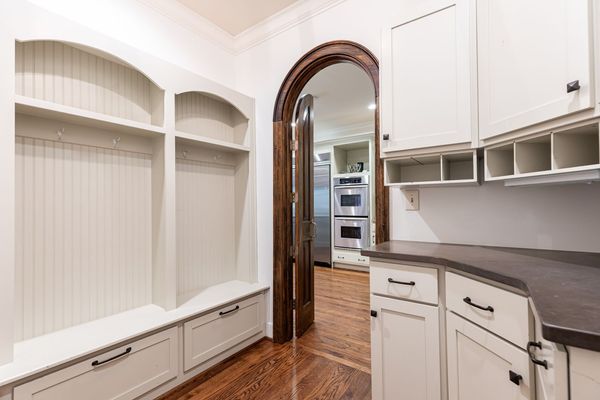 2966 waverly court_-102