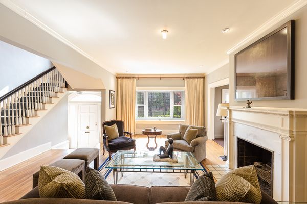 88 Polo Dr-20-Web Res