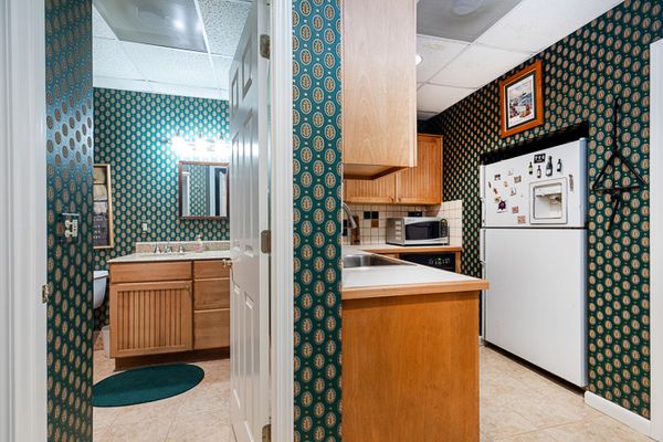 920 hawick drive-172-Web Res