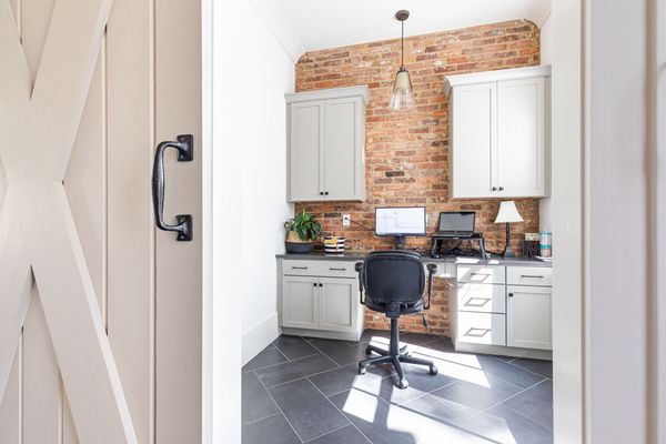 715 East Powderhorn-143