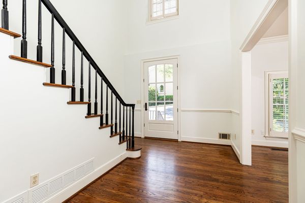 2966 waverly court_-3