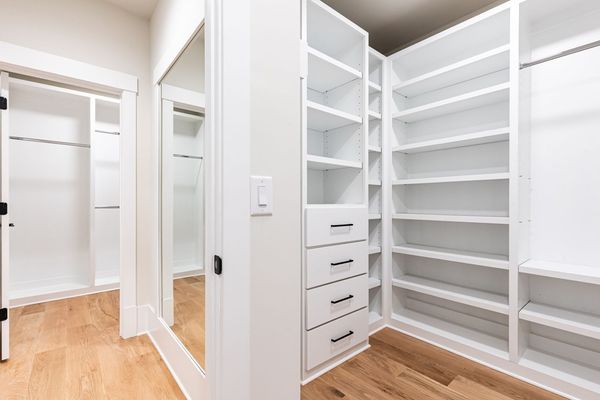 340 Colewood Way-193