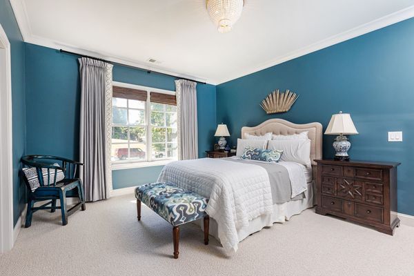 6470 Long Island-282