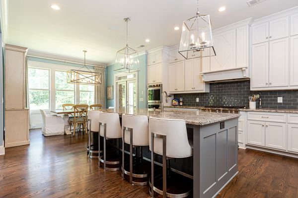 6470 Long Island-493