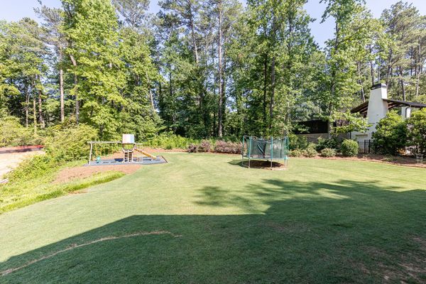 6470 Long Island-215