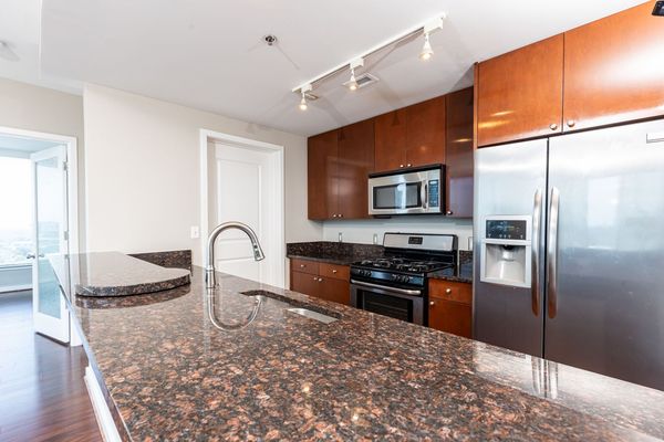 3338 Peachtree Rd-25