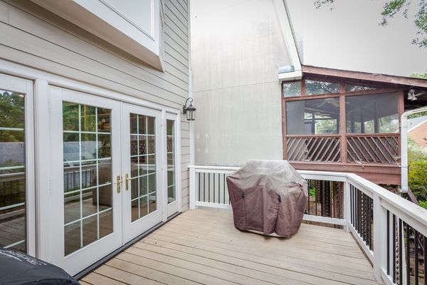 3824 Courtyard Dr-55