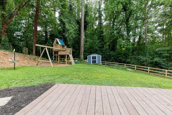 1310 N Point Way-129