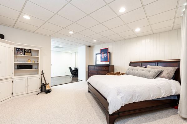 3766 North Stratford-195