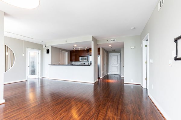 3338 Peachtree Rd-69