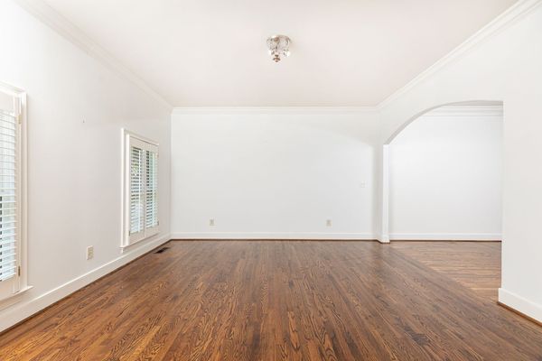 2966 waverly court_-8