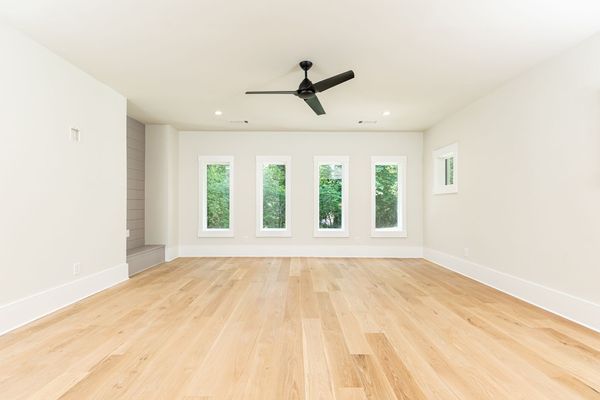 340 Colewood Way-288