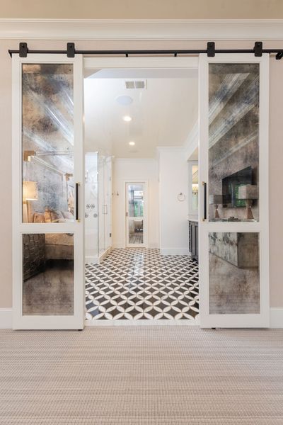 6470 Long Island-328