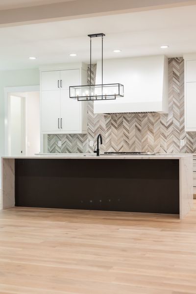 6175 River Shore-255