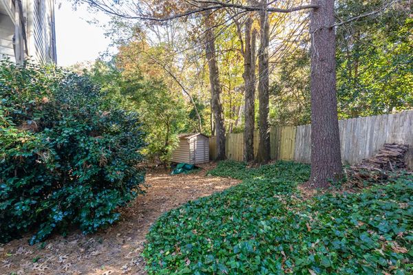 3590 Grove Gate Ln-56