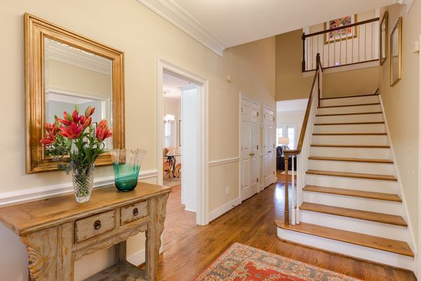 3824 Courtyard Dr-22