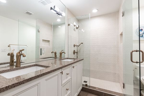 1478 Brooklyn Ave-163