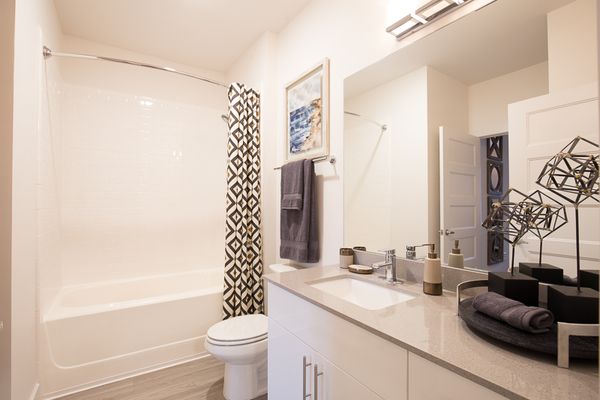 222 Colonial Homes_The Monroe-126-Web Res