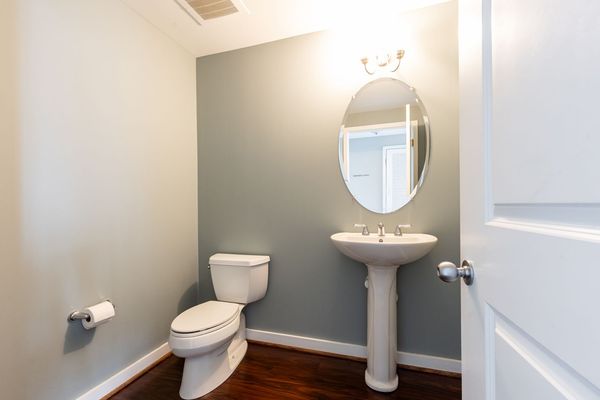 3338 Peachtree Rd-11