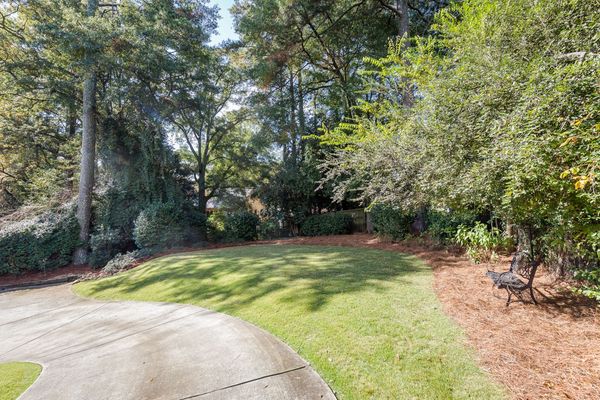2166 Howell Mill Rd-22