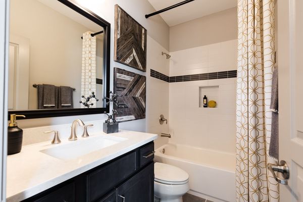 4110 Alister Park-126