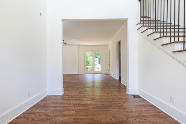 4685 Powers Ferry Rd 22-5-Web Res