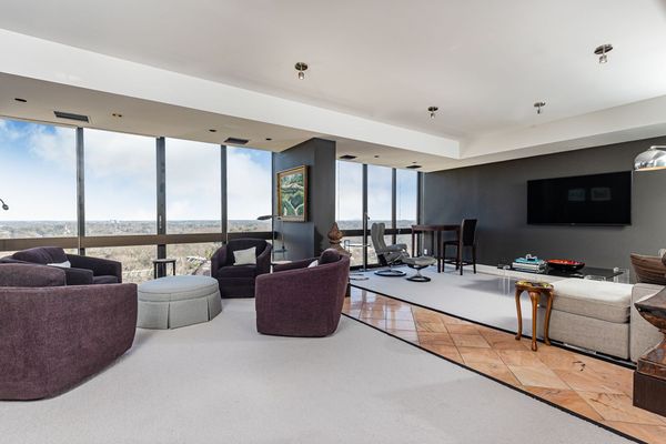 16D Hanover House-64