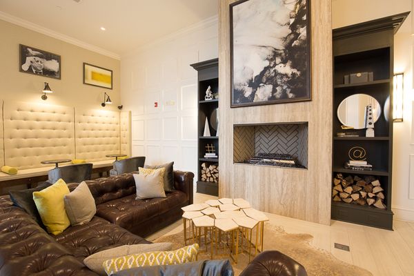 222 Colonial Homes_The Monroe-28-Web Res