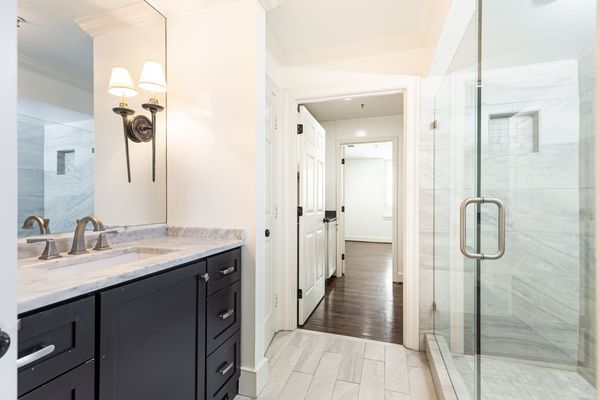 2966 waverly court_-234