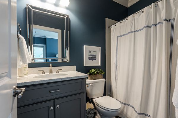 6470 Long Island-286