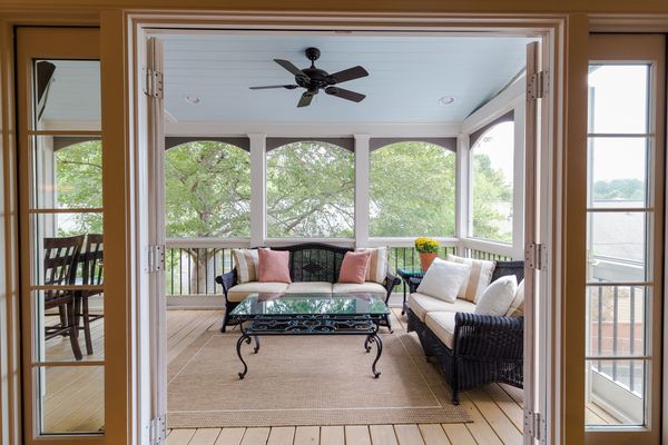 3824 Courtyard Dr-98