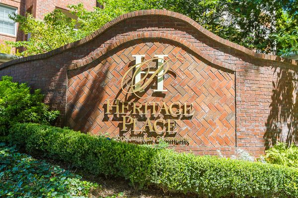 211 Colonial Homes-52-WebRes