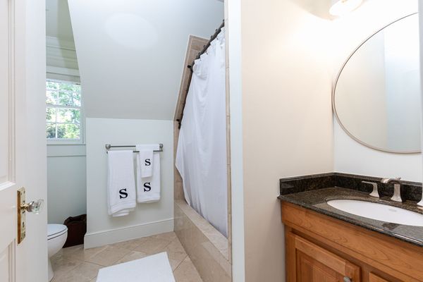 251 Peachtree Way_-97