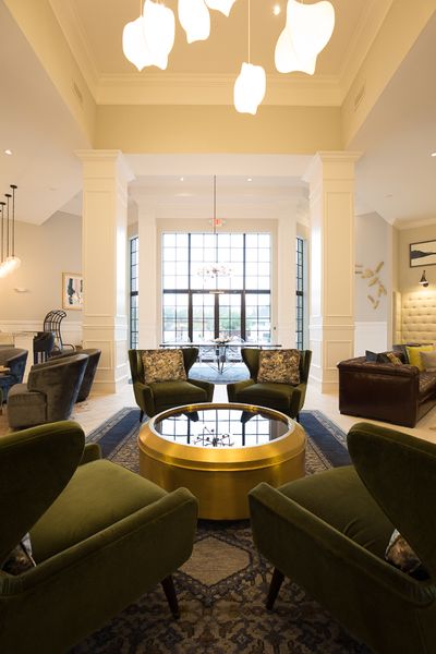 222 Colonial Homes_The Monroe-Web Res