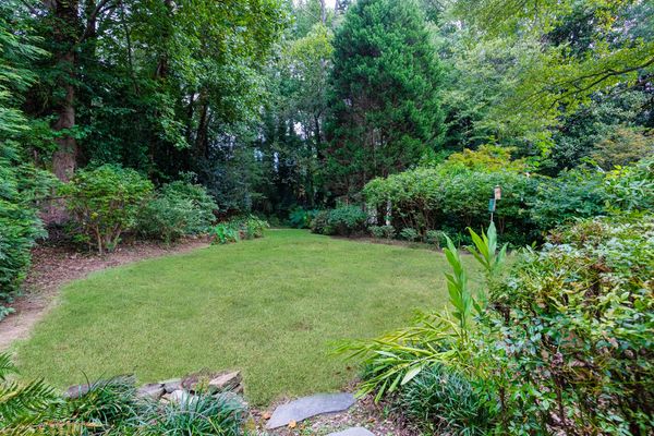 2950 Westminster Cir-81