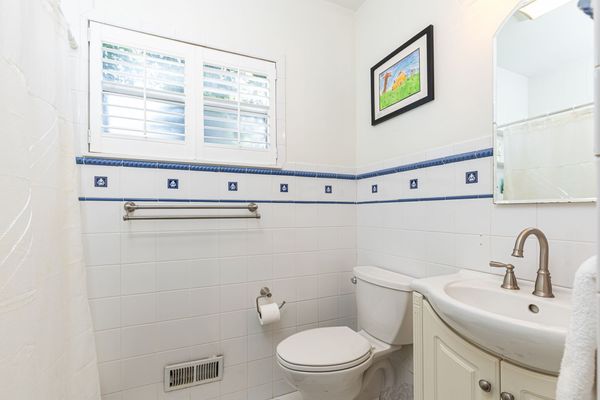 3766 North Stratford-61