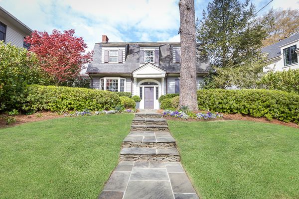 88 Polo Dr-5-Web Res