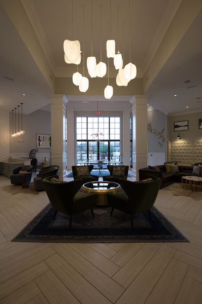 222 Colonial Homes_The Monroe-6-Web Res